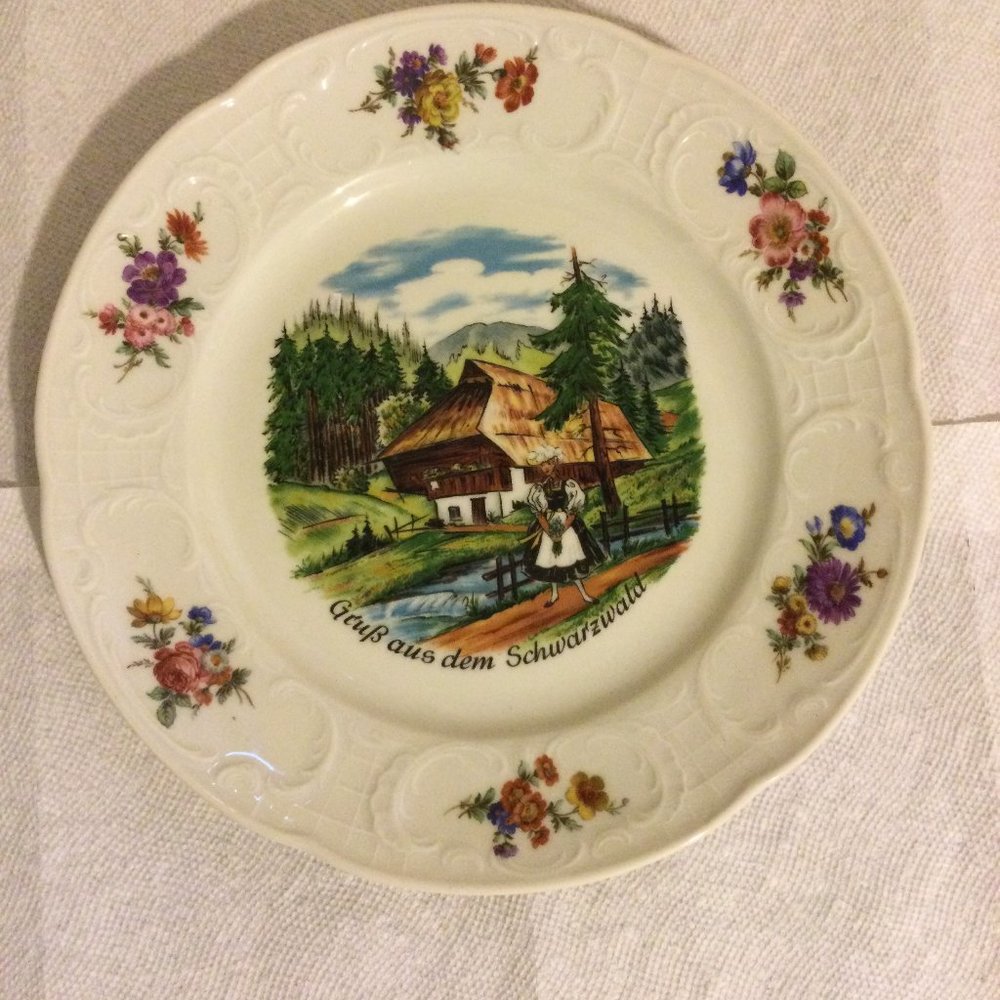 Bauscher Weiden Bavaria Germany Hugo Schmidt Koblenz plate landscape Roses vtg